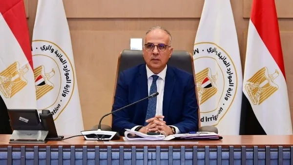 اجتماع اللجنة العليا لتراخيص الشواطئ برئاسة سويلم