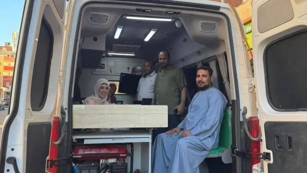 تشغيل المركز التكنولوجي المتنقل بالغردقة لتسريع التراخيص