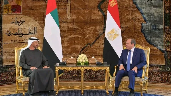 زيارة محمد بن زايد تجسد عمق الشراكة مع مصر