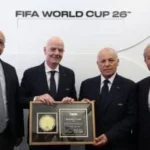 إنفانتينو يهدي أبو ريدة تذكار كأس العالم 2026