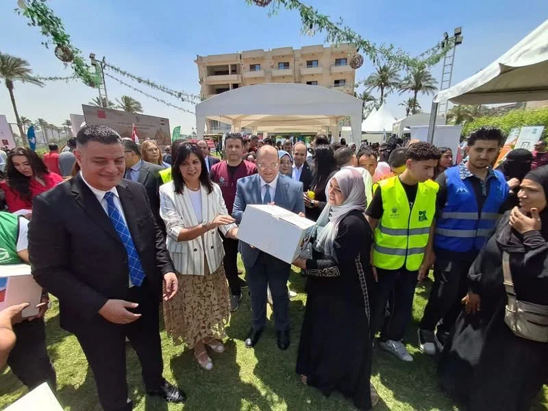 دعم الأسرة المصرية بمشروعات الثروة الداجنة