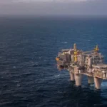 إضراب عمال النفط في النرويج يعمق أزمة إمدادات الطاقة لبريطانيا