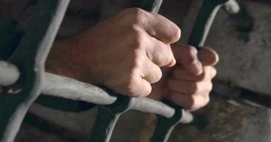 حبس موظف بنك بالبحيرة 3 سنوات لإهماله بالمال العام