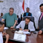 محافظ سوهاج يعقد لقاءً جماهيرياً أسبوعياً لمناقشة مطالب المواطنين