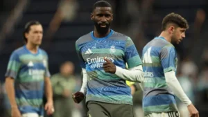 ريال مدريد يمدد عقد روديجر حتى 2027