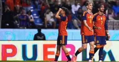 إسبانيا تتفوق على بيرو بثلاثية ودية استعداداً لكأس العالم