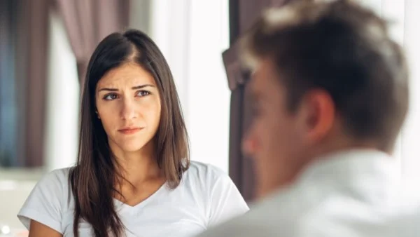 اختبار نفسي يكشف: هل أنت شخص ممل أم محبوب؟