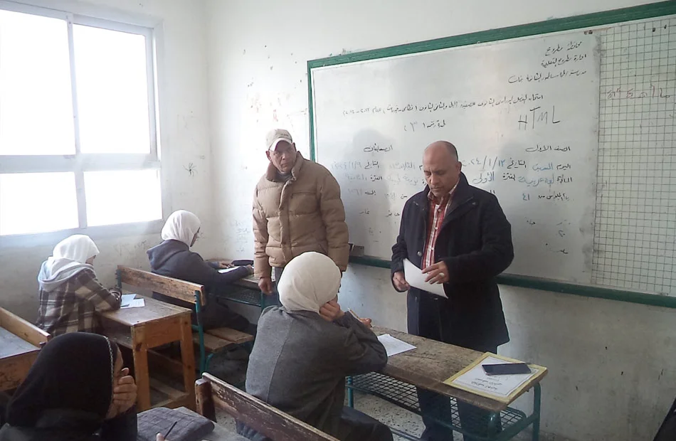 شكاوى الطلاب من صعوبة امتحان الهندسة في القاهرة