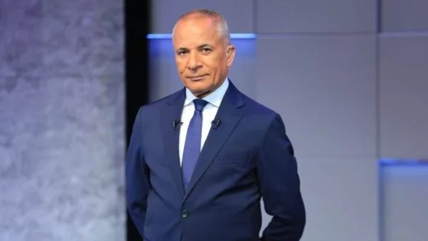 أحمد موسى يطالب بالتحقيق في قضايا مستشفى الشاطبي