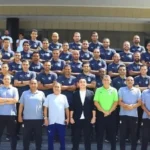 صرف مستحقات مايو للحكام والمقيمين