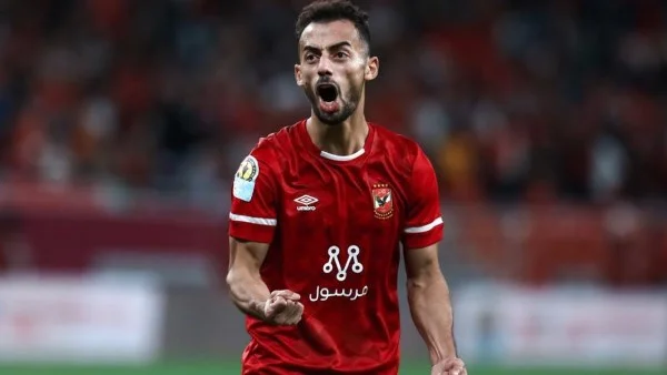 الأهلي يُخطط لعودة أحمد عبدالقادر الموسم المقبل