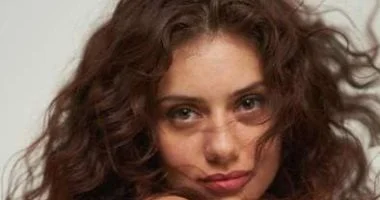 جيهان الشماشرجي تسلم نفسها للمحكمة بتهمة السرقة