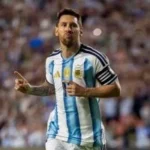 ميسي يعبر عن سعادته بفوز الأرجنتين على الجزائر