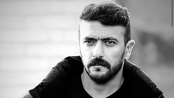 عزاء الفنان أحمد العوضي في رحيل محمد مرزبان
