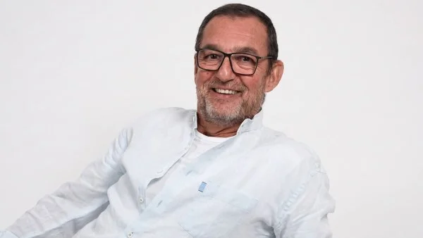 حسام داغر ينعى الفنان الراحل محمد مرزبان