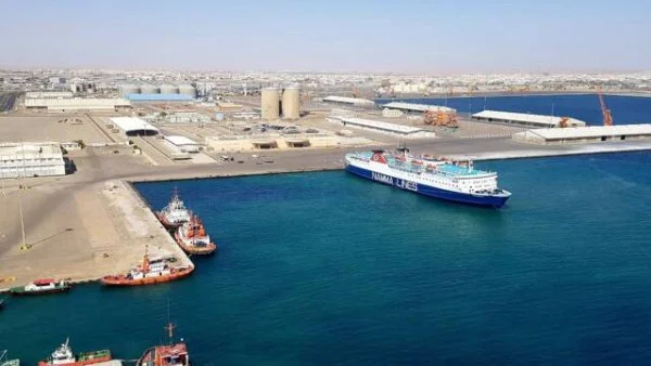 10 آلاف طن بضائع عامة بموانئ البحر الأحمر