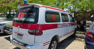 وصول جثمان الفنان محمد مرزبان إلى مستشفى أبو خليفة