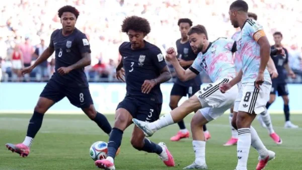 بلجيكا تتقدم على أمريكا 2-1 في الشوط الأول من المونديال