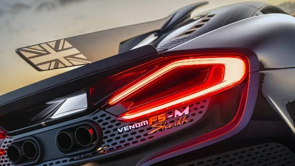 هينيسي تكشف عن Venom F5-M Roadster الأقوى عالمياً