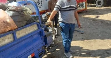 ضبط تروسيكل يلوّث الشارع بالهرم ويعرّض مالكه للمسائلة