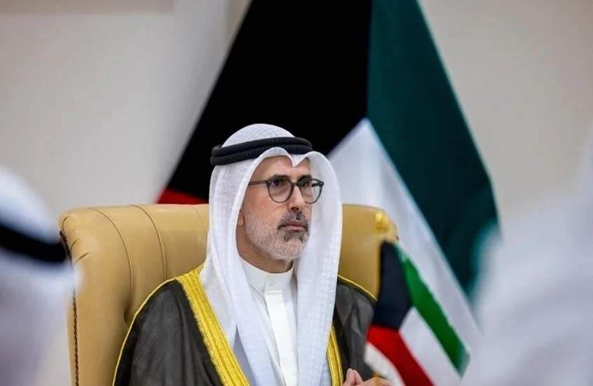 وزير خارجية الكويت يناقش التطورات مع نظيره الياباني