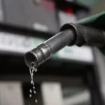 الحكومة المصرية تستعد لخفض أسعار البنزين قريباً