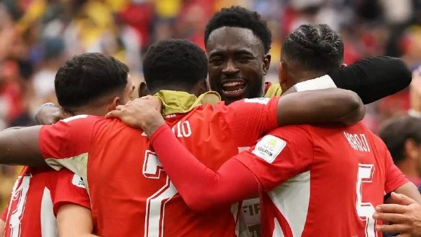 سويسرا تتخطى كولومبيا بركلات الترجيح وتتأهل لربع النهائي