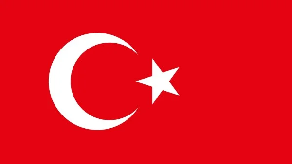 اليابان تدعو لتعزيز التعاون مع الناتو في المحيطين