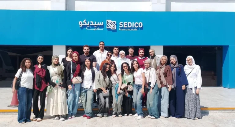 جامعة القاهرة الأهلية تعزز التعليم بالصناعة بزيارة ميدانية