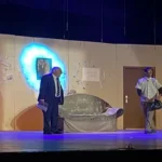 «فتاة المترو» تضيء مسرح قصر ثقافة المنصورة