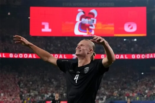 هالاند يدعو الإعلام للضغط على إنجلترا قبل كأس العالم