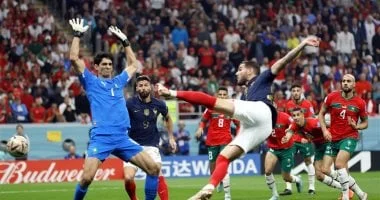 بونو يتألق ويحافظ على حظوظ المغرب أمام فرنسا