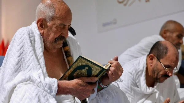 حكم تزويج الابن قبل الحج والعمرة