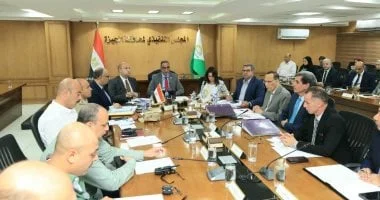 مصادرة 399 عربة ومعدة لمواجهة النباشين في الجيزة