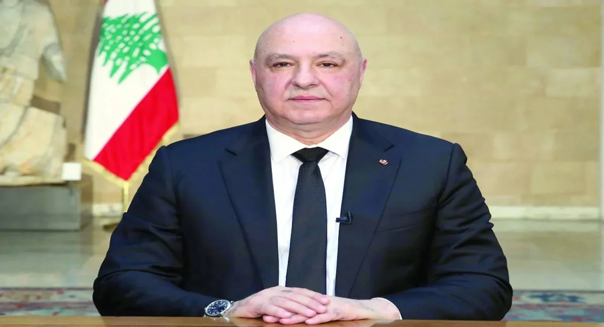 الرئيس اللبناني يستعرض الأوضاع الأمنية مع قائد الجيش