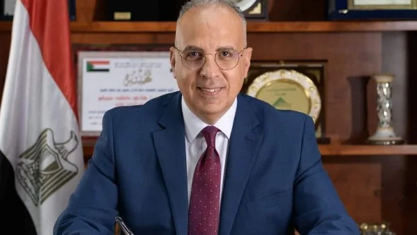 وزير الري يؤكد أهمية حماية المجاري المائية