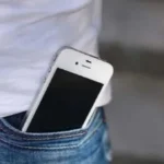 خطر الإفراط في استخدام الهواتف المحمولة على الصحة النفسية