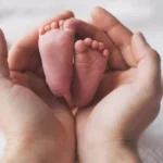 أسباب ظهور الشعر الأبيض المبكر والعقم الوراثي