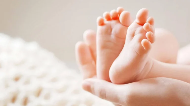 إجراءات تسجيل المواليد وفق قانون الأحوال المدنية