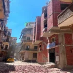 نائب محافظ القاهرة يتابع إزالة مخالفات بناء بحي الوايلي