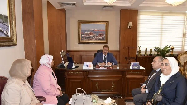 تطوير وحدة الغسيل الكلوي ببورسعيد