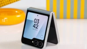 سامسونج تفكر في إنهاء سلسلة Galaxy Z Flip بعد Z Flip 8
