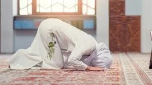 حكم أداء صلاة الاستخارة للغير