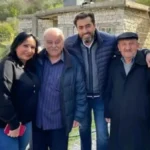 عبد الله شيخ خميس يطمئن جمهوره بعد العملية الجراحية