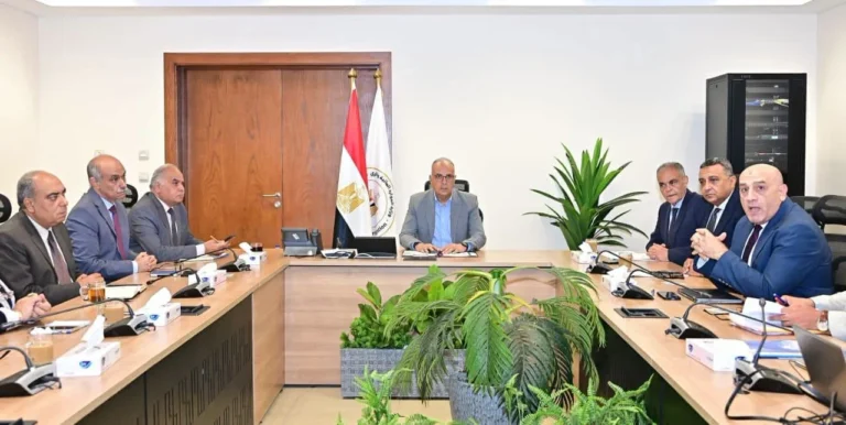تطوير منظومة عمل ورش وزارة الري