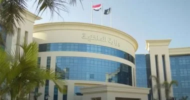 الداخلية تكشف ملابسات تحطيم سيارة في بني سويف