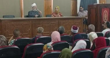 اجتماع لمناقشة خطة تصحيح الشهادة الثانوية الأزهرية في سوهاج