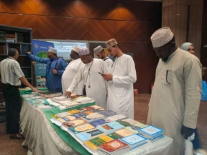 استمرار توافد الزوار لمعرض مكتبة الإسكندرية الدولي للكتاب
