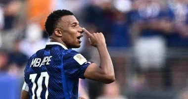 مبابي يواصل تحطيم الأرقام القياسية في كأس العالم