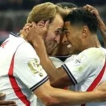 إنجلترا تتأهل لنصف نهائي كأس العالم بعد انتصار مثير